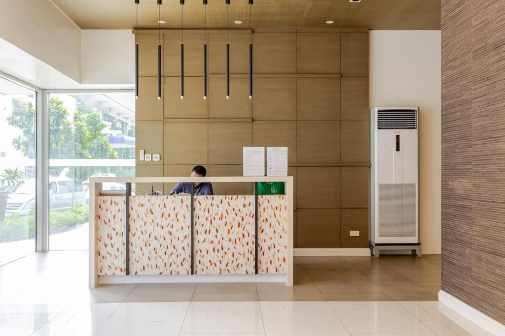 Perfect Accommodation For You In Levels Burbank Manila Exterior foto